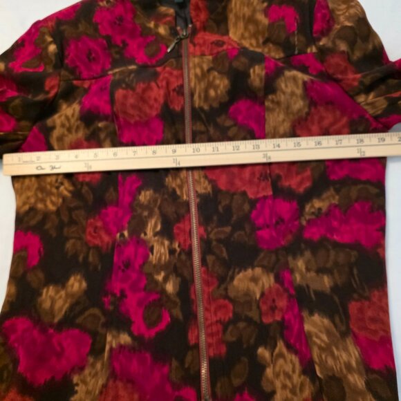 Beautiful women's Harve Benard floral jacket, size M. - Picture 9 of 12